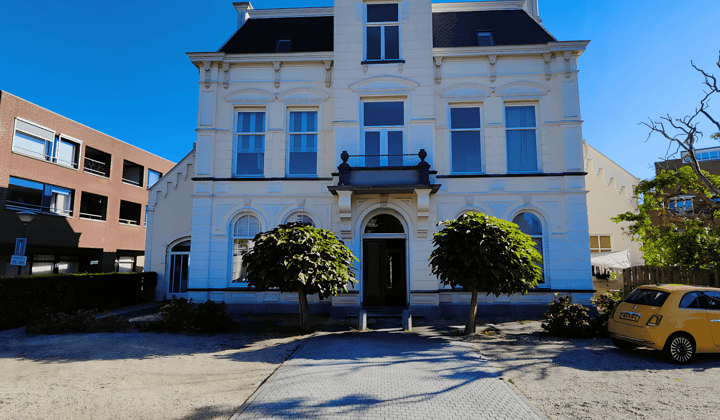 Kamer | 50m² | €1435,-