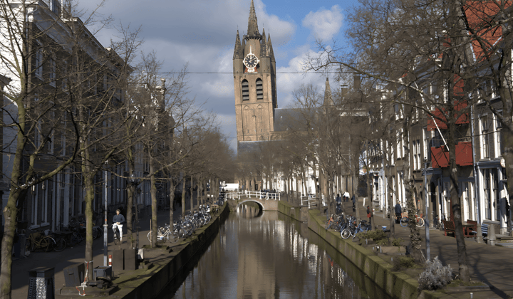 Studio · 30 m² · €1251,-