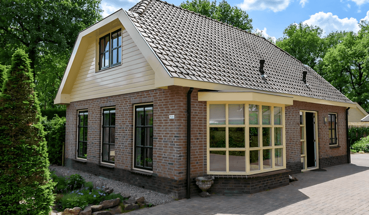 Huis · 92 m² · €1575,-