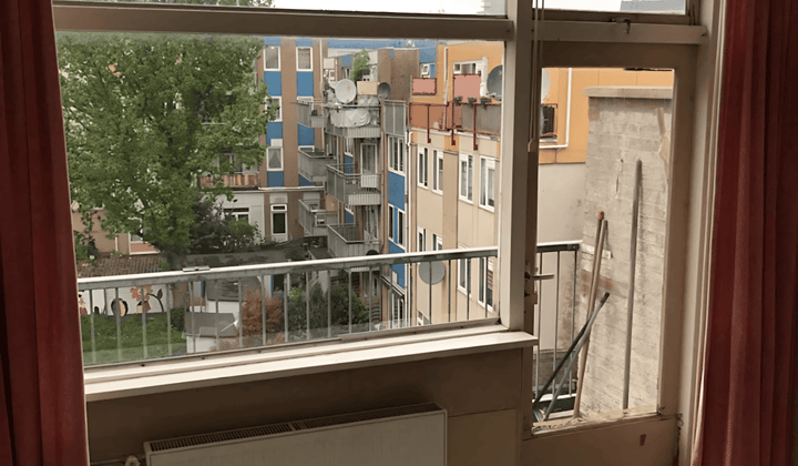 Gestoffeerd appartement met balkon en geen huisdieren toegestaan