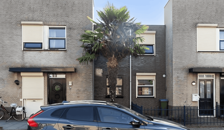 Huis · 86 m² · €2350,-