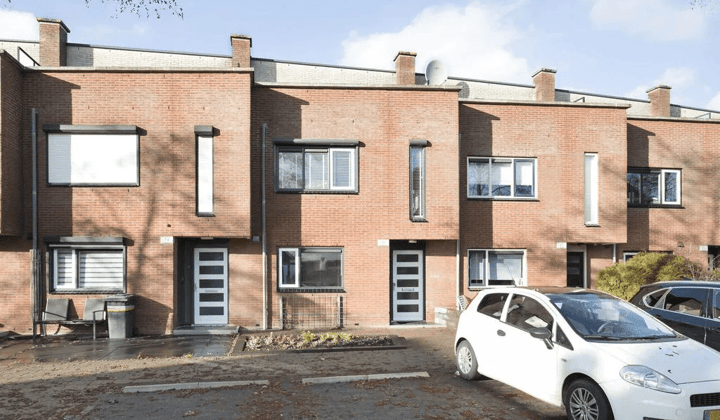 Huis · 123 m² · €2150,-