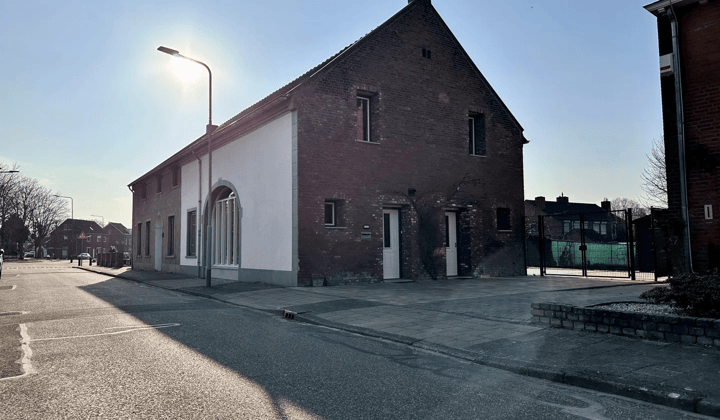 Huis · 160 m² · €1575,-