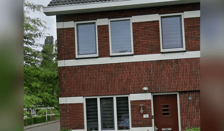 Huis · 127 m² · €750,-