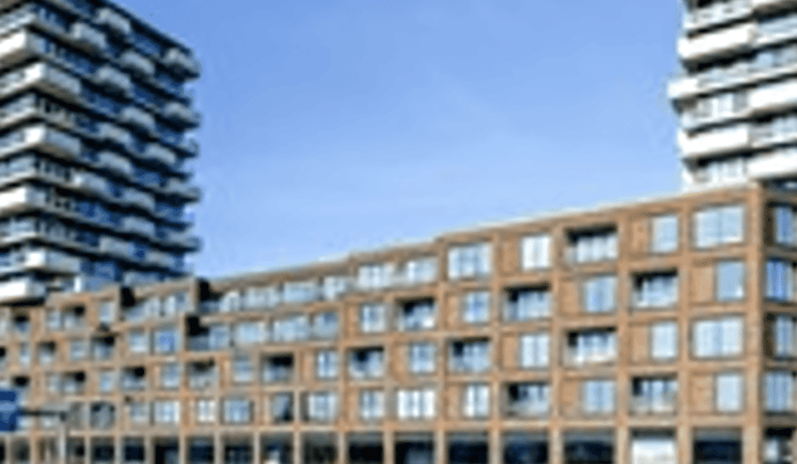 Bedrijfsruimte · 238 m² · €6500,-