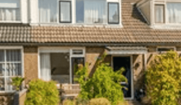 Huis · 113 m² · €2100,-