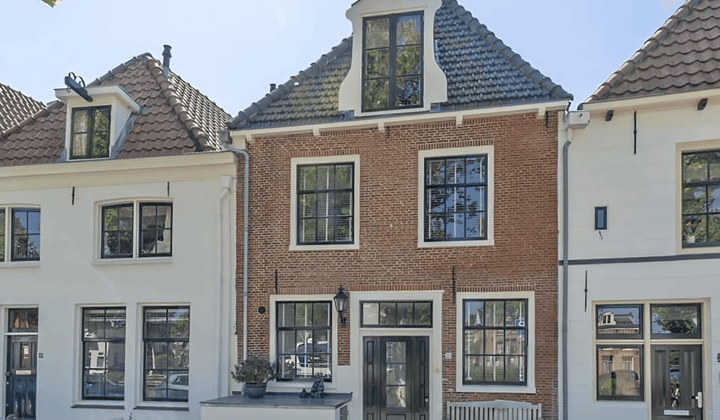 Appartement · 99 m² · €2750,-