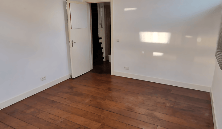 Kamer · 18 m² · €750,-