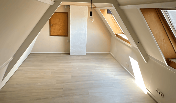 Kamer · 25 m² · €1199,-