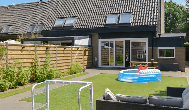 Huis · 139 m² · €3000,-