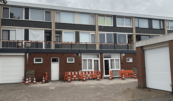 Studio · 50 m² · €957,-