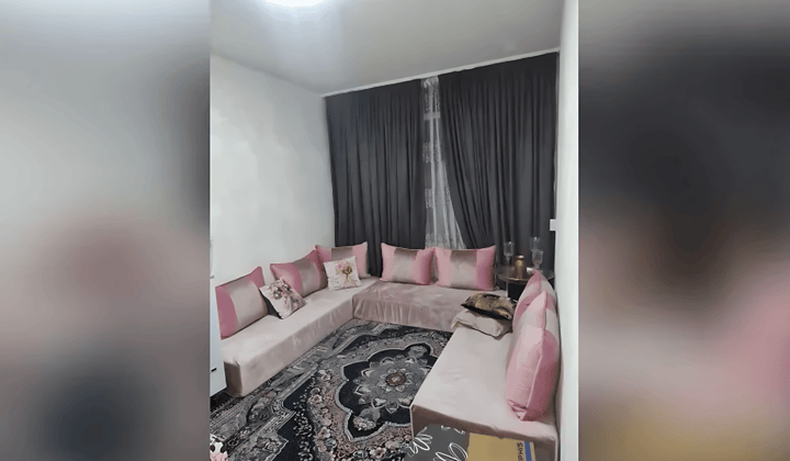 Appartement · 90 m² · €950,-