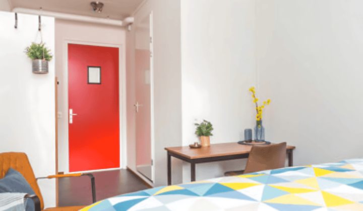 Studio · 18 m² · €475,-