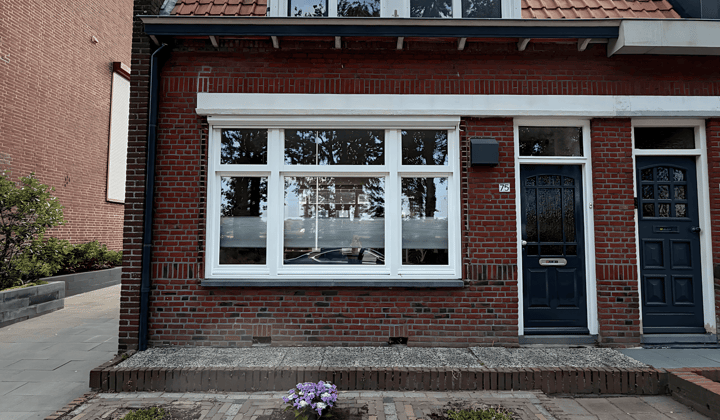 Huis · 87 m² · €1500,-
