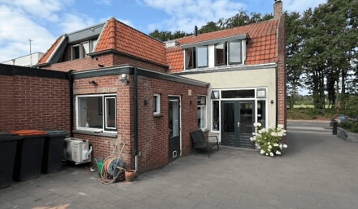 Huis · 87 m² · €1500,-