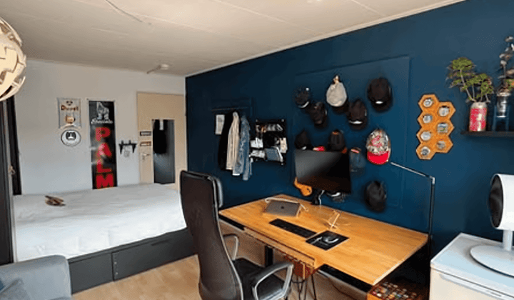 Kamer · 16 m² · €594,-