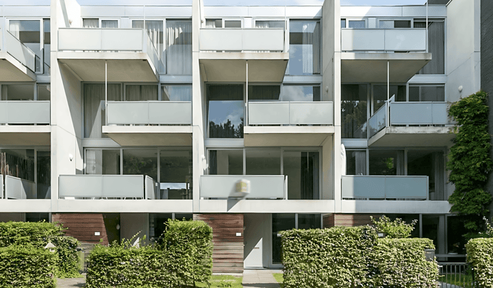 Huis · 108 m² · €1375,-