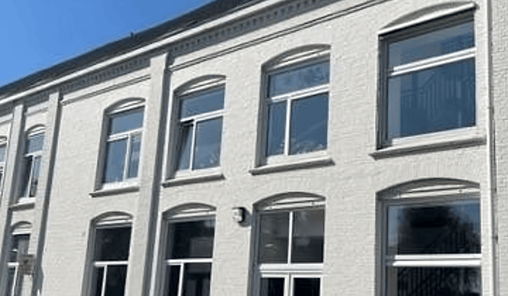 Studio · 20 m² · €770,-