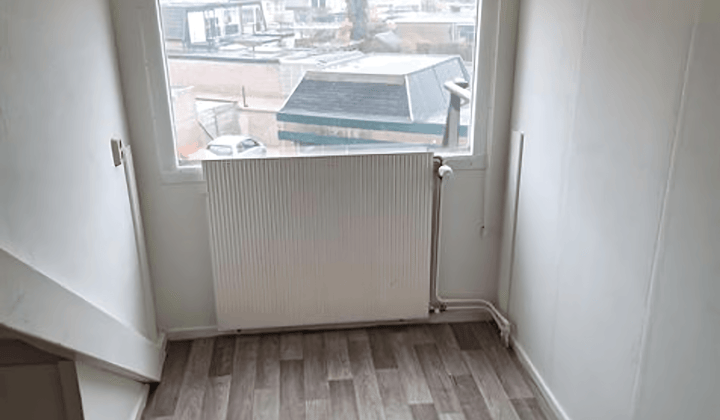 Kamer · 18 m² · €425,-