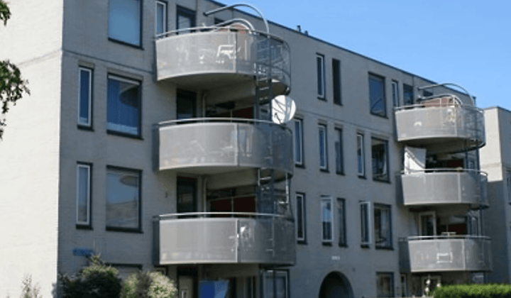 Appartement · 51 m² · €476,-