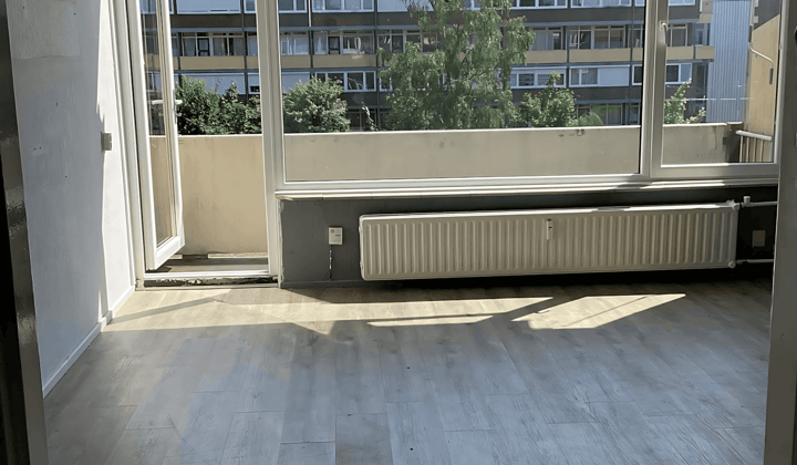 Anti Kraak · 84 m² · €205,-