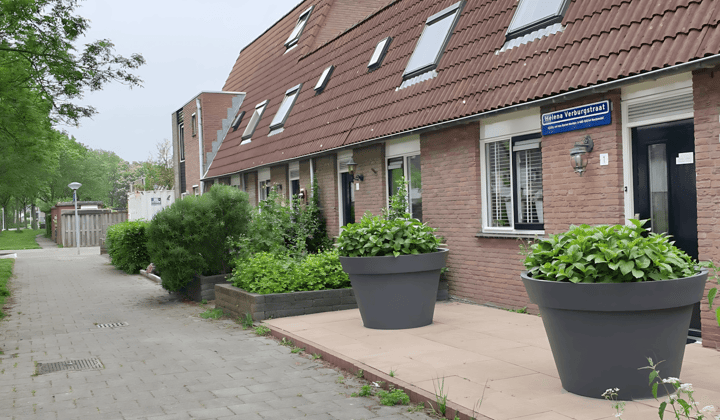 Huis · 81 m² · €1750,-