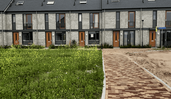 Huis · 104 m² · €1184,-