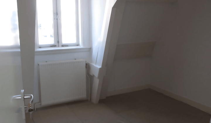 Kamer · 11 m² · €525,-