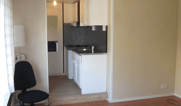 Studio · 22 m² · €435,-