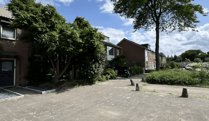 Huis · 120 m² · €1750,-