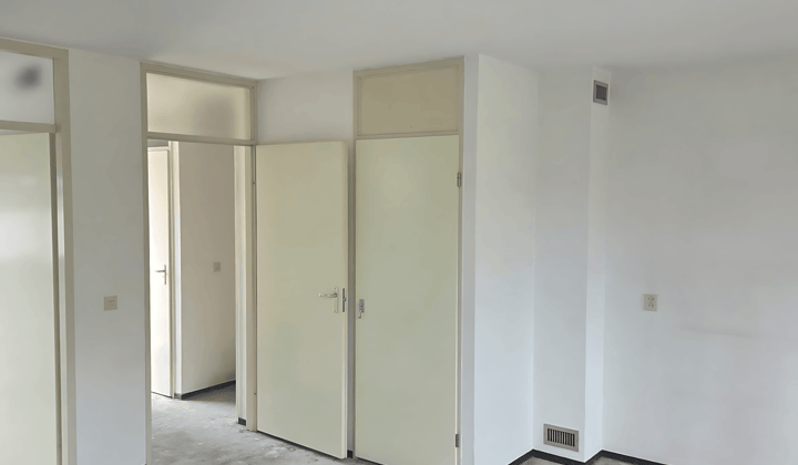 Huis · 86 m² · €550,-