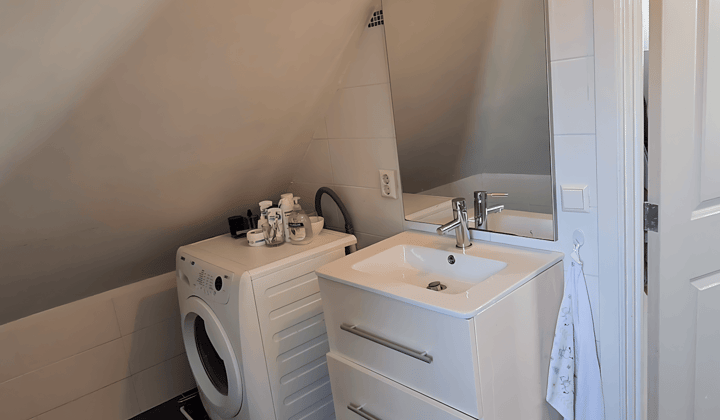 Kamer · 15 m² · €650,-