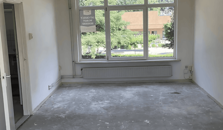 Huis · 135 m² · €600,-