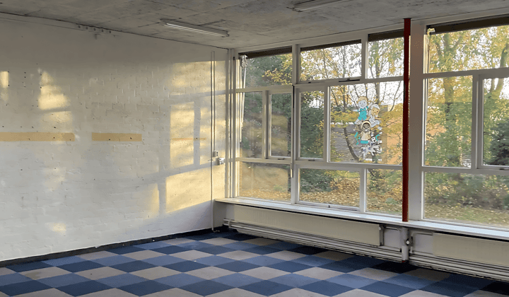 Bedrijfsruimte · 40 m² · €205,-