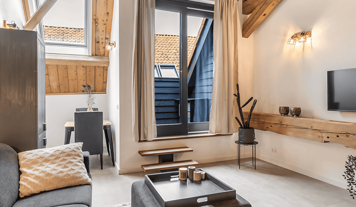 Appartement · 68 m² · €2195,-