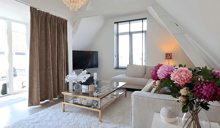 Appartement · 80 m² · €1550,-
