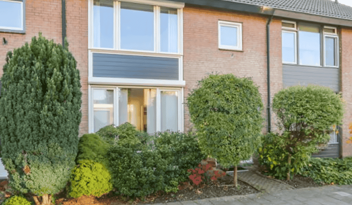 Huis · 125 m² · €1475,-
