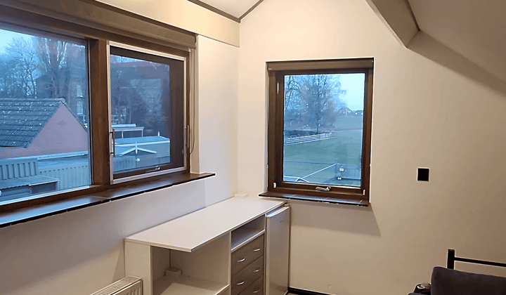 Kamer · 40 m² · €1000,-