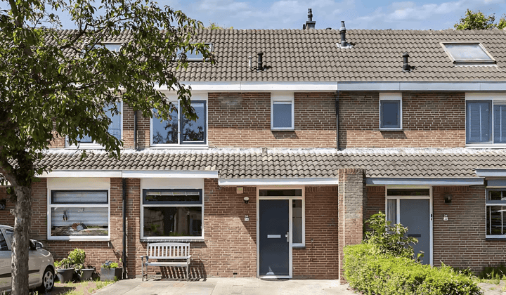 Huis · 134 m² · €2050,-