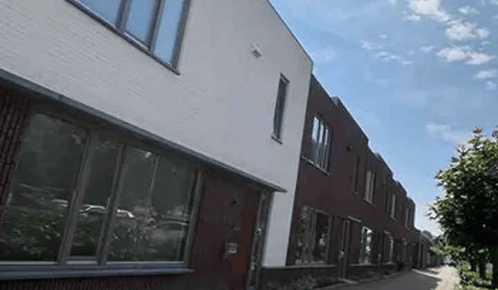 Huis · 128 m² · €1874,-