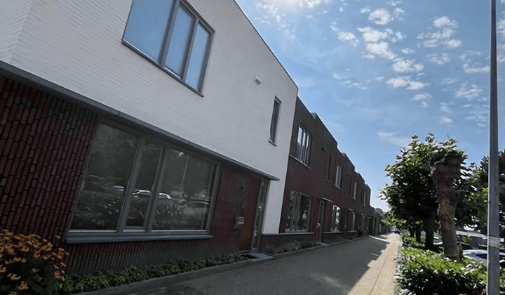 Huis · 128 m² · €1874,-