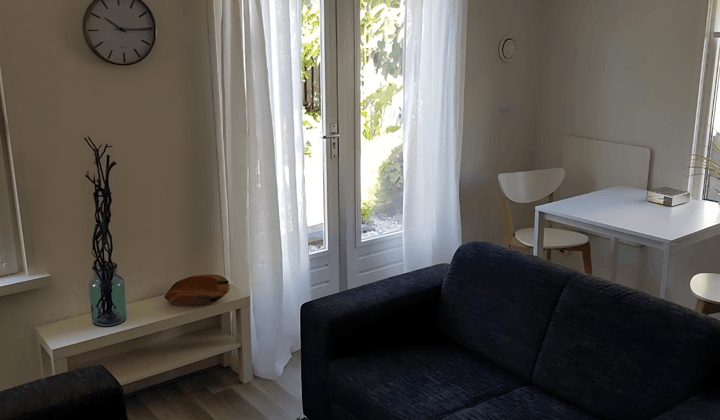 Studio · 30 m² · €1185,-