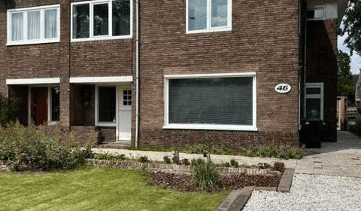 Huis · 250 m² · €2750,-