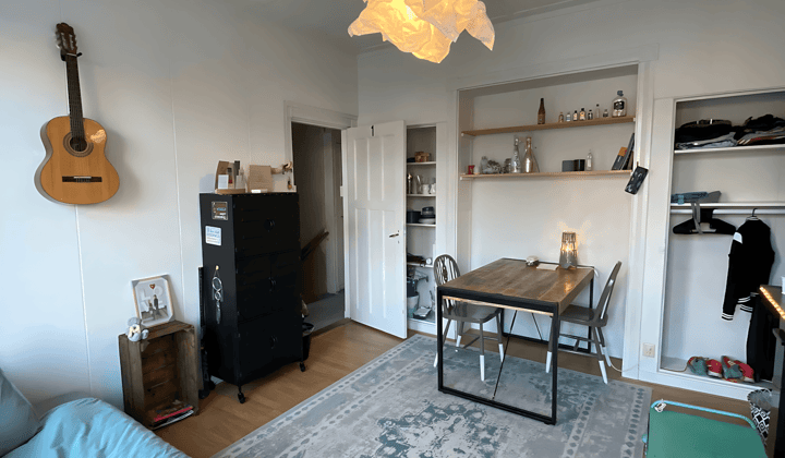 Kamer · 16 m² · €425,-