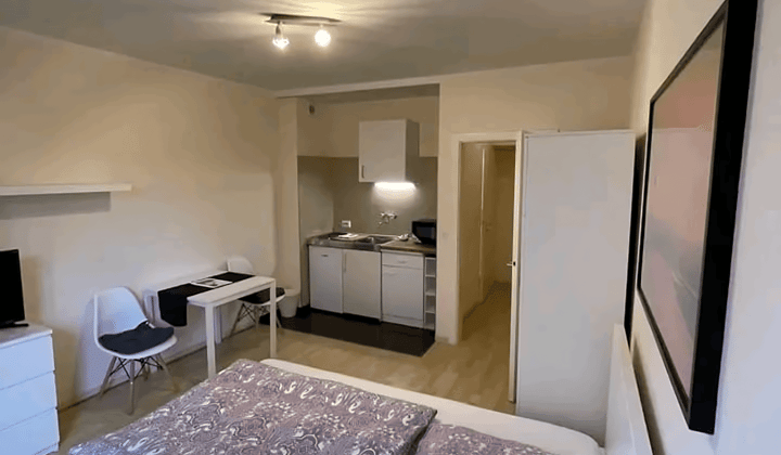 Studio · 45 m² · €950,-