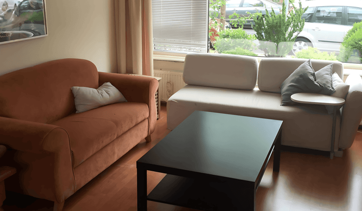 Huis · 100 m² · €2608,-