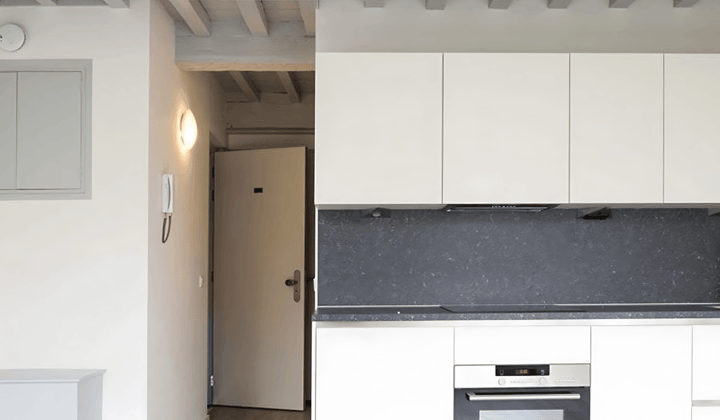 Studio · 35 m² · €1222,-