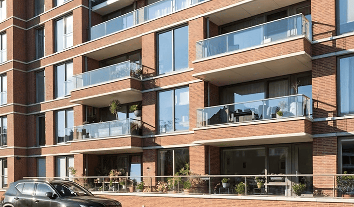 Appartement · 98 m² · €2500,-