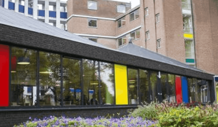 Appartement · 82 m² · €880,-