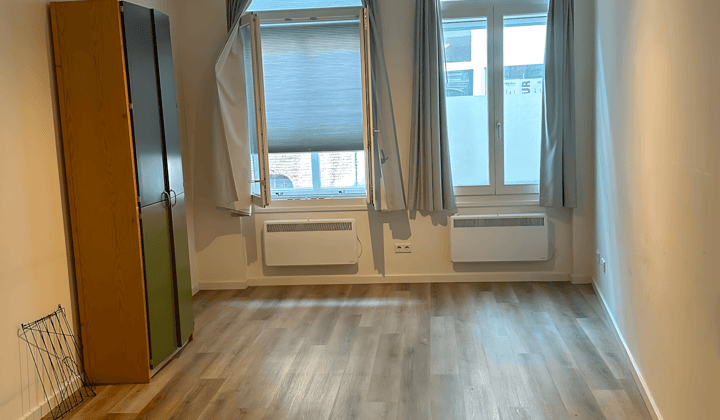 Studio · 30 m² · €1248,-